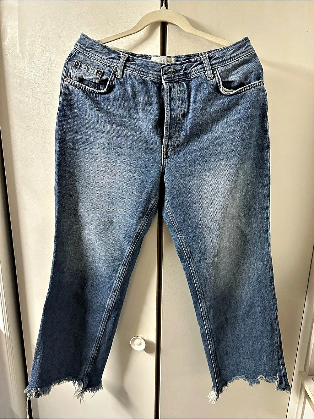 Twenty Cropped Straight Leg Jeans in Blue Waist 29
